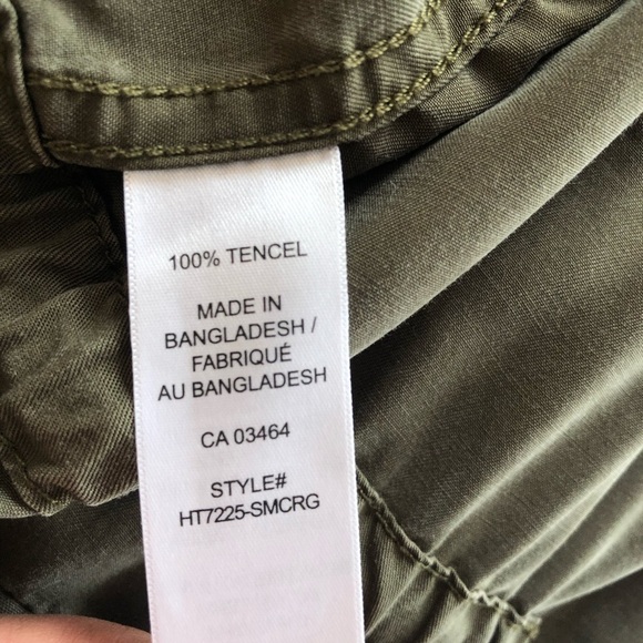 Ricki’s Women’s Utility/ Cargo Jacket drawstring in Large in olive and grey (2) - Picture 5 of 8